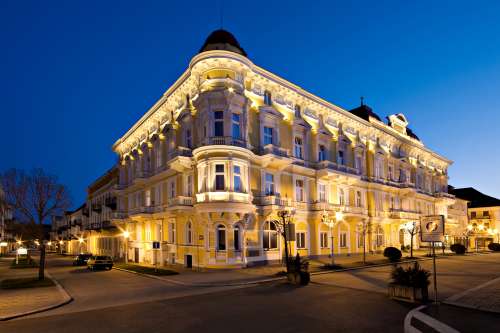 Spa Hotel Savoy - Франтишковы Лазни курортное лечение с полупансионом package image