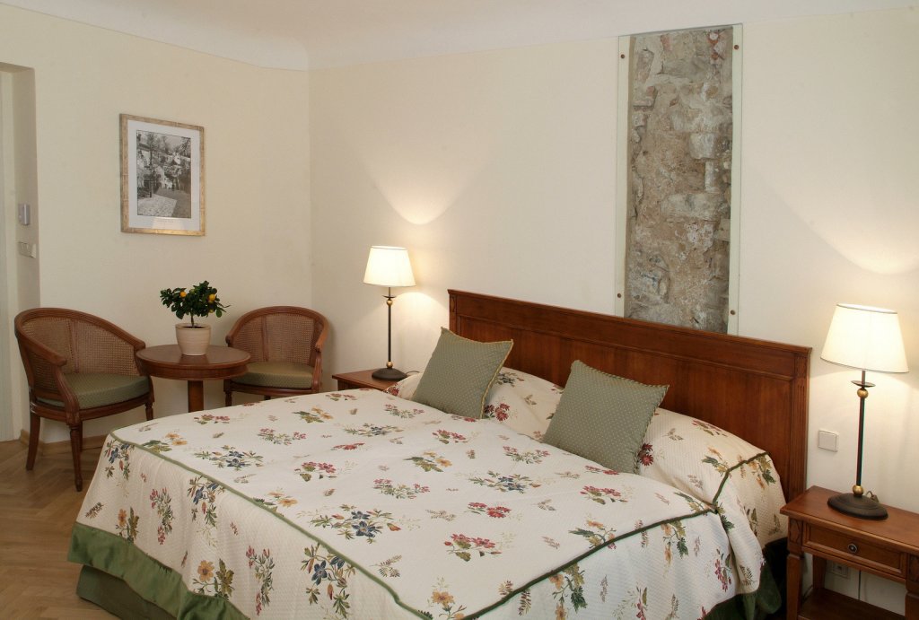 Appia Hotel Residences