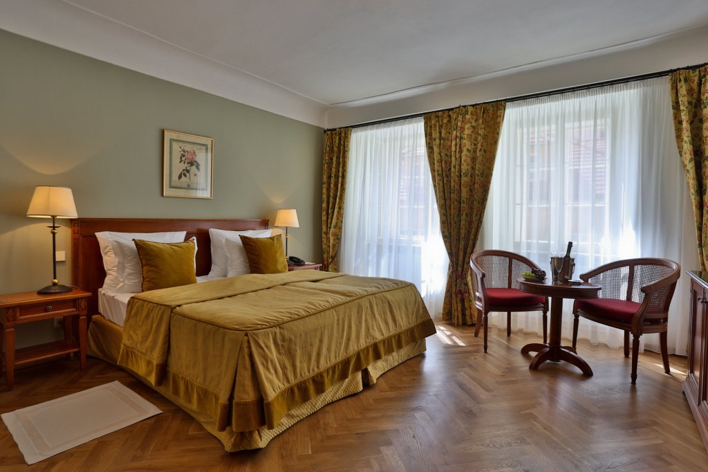 Appia Hotel Residences