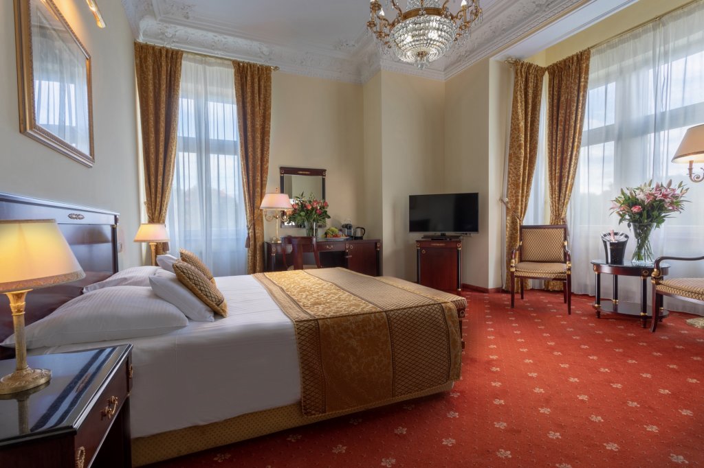 Savoy Westend Hotel Karlsbad