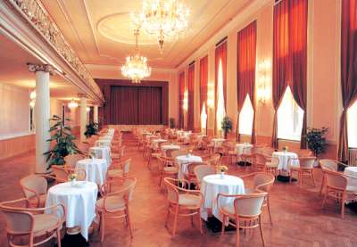 Karlovy Vary - Kurhotel Richmond picture