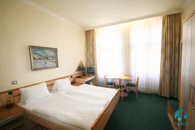 Karlsbad - Hotel Slovan picture