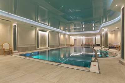 Karlovy Vary - Kurhotel Richmond picture