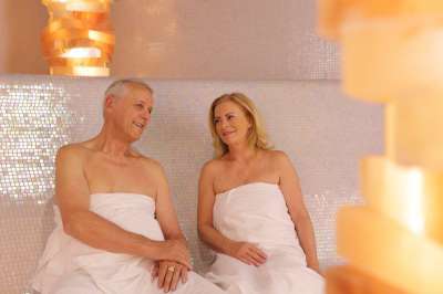 Karlovy Vary - Kurhotel Richmond picture