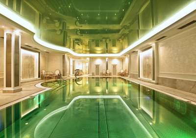 Karlovy Vary - Kurhotel Richmond picture