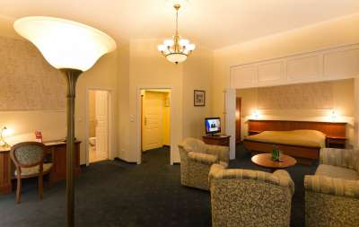 Karlovy Vary - Spa Hotel Cajkovskij picture