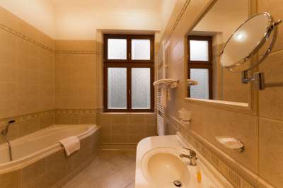 Karlovy Vary - Spa Hotel Cajkovskij picture