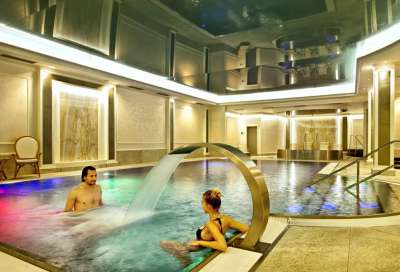 Karlovy Vary - Kurhotel Richmond picture
