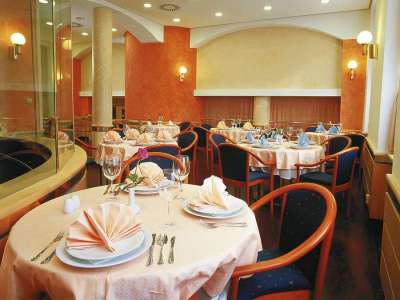 Karlovy Vary - Hotel Jean de Carro picture
