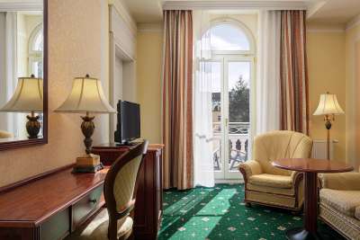 Karlovy Vary - Humboldt Park Hotel & Spa picture