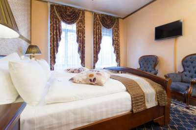 Marienbad - Rübezahl Luxury Historical Castle Hotel picture