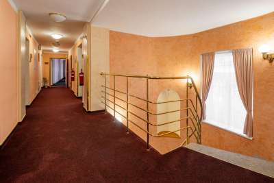 Karlovy Vary - Hotel Jean de Carro picture