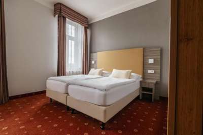 Mariánské Lázně - Kurhotel Paris picture