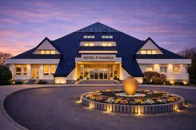 Kur Hotel PYRAMIDA